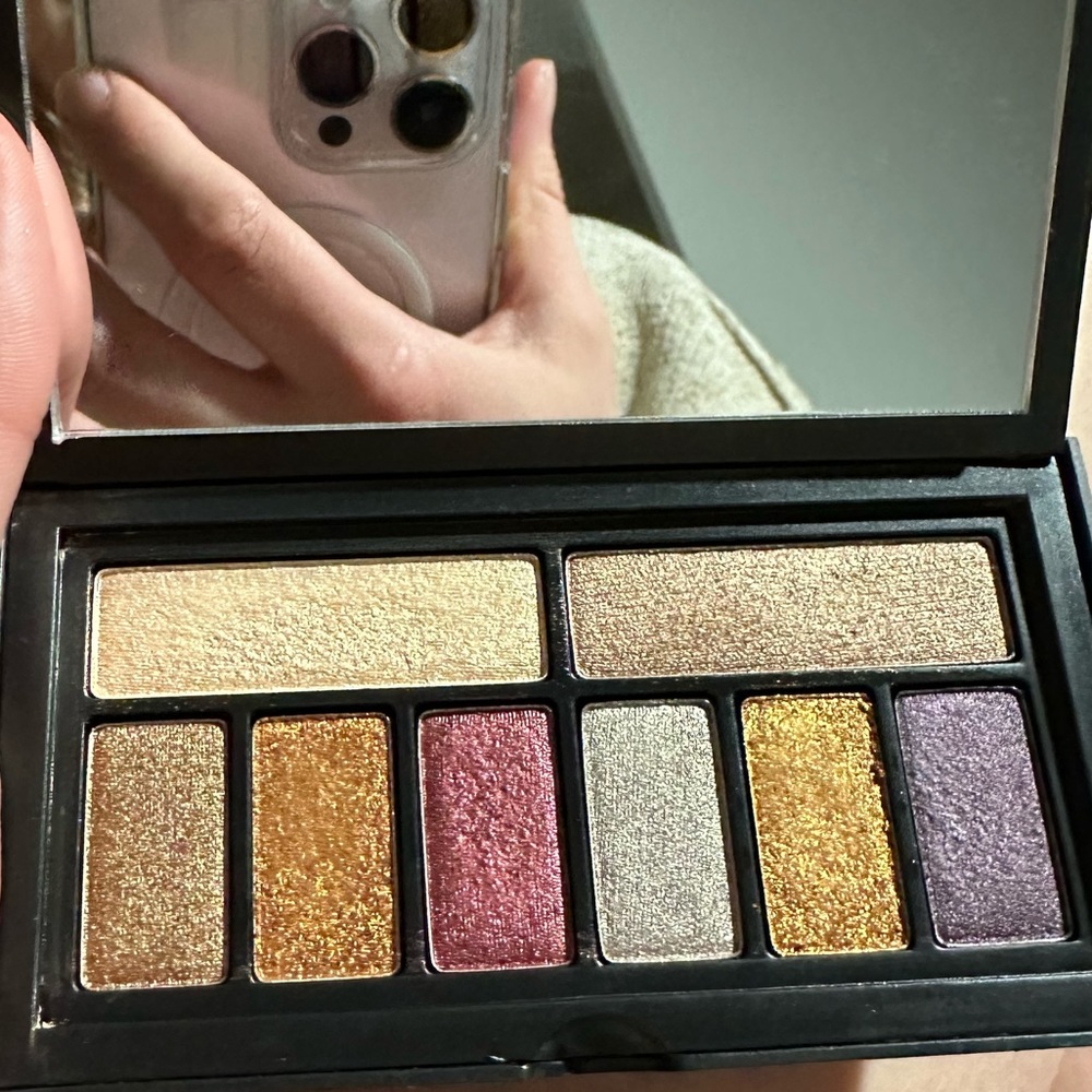 Smash box eyeshadow palette